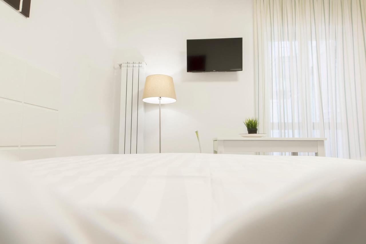 Acquaviva Apartments Napoli Ngoại thất bức ảnh