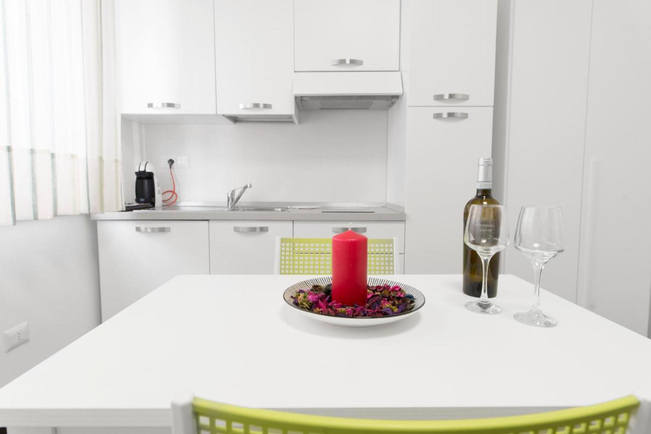 Acquaviva Apartments Napoli Ngoại thất bức ảnh